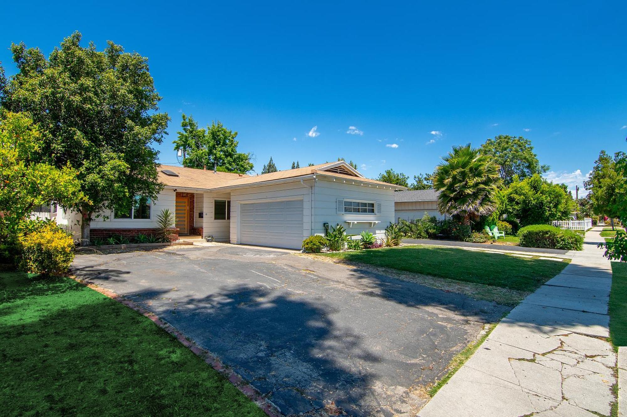 Spacious Family With Large Backyard Villa Los Ángeles