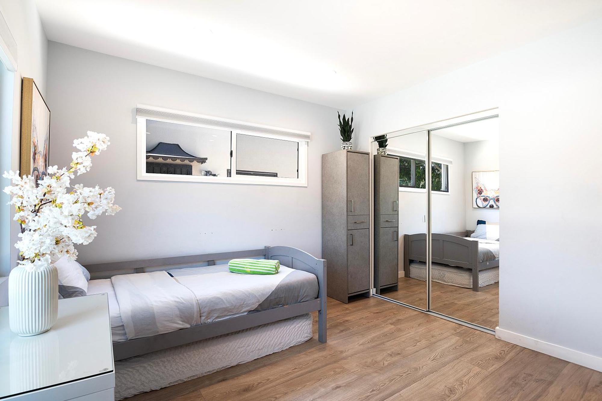 Spacious Family With Large Backyard *