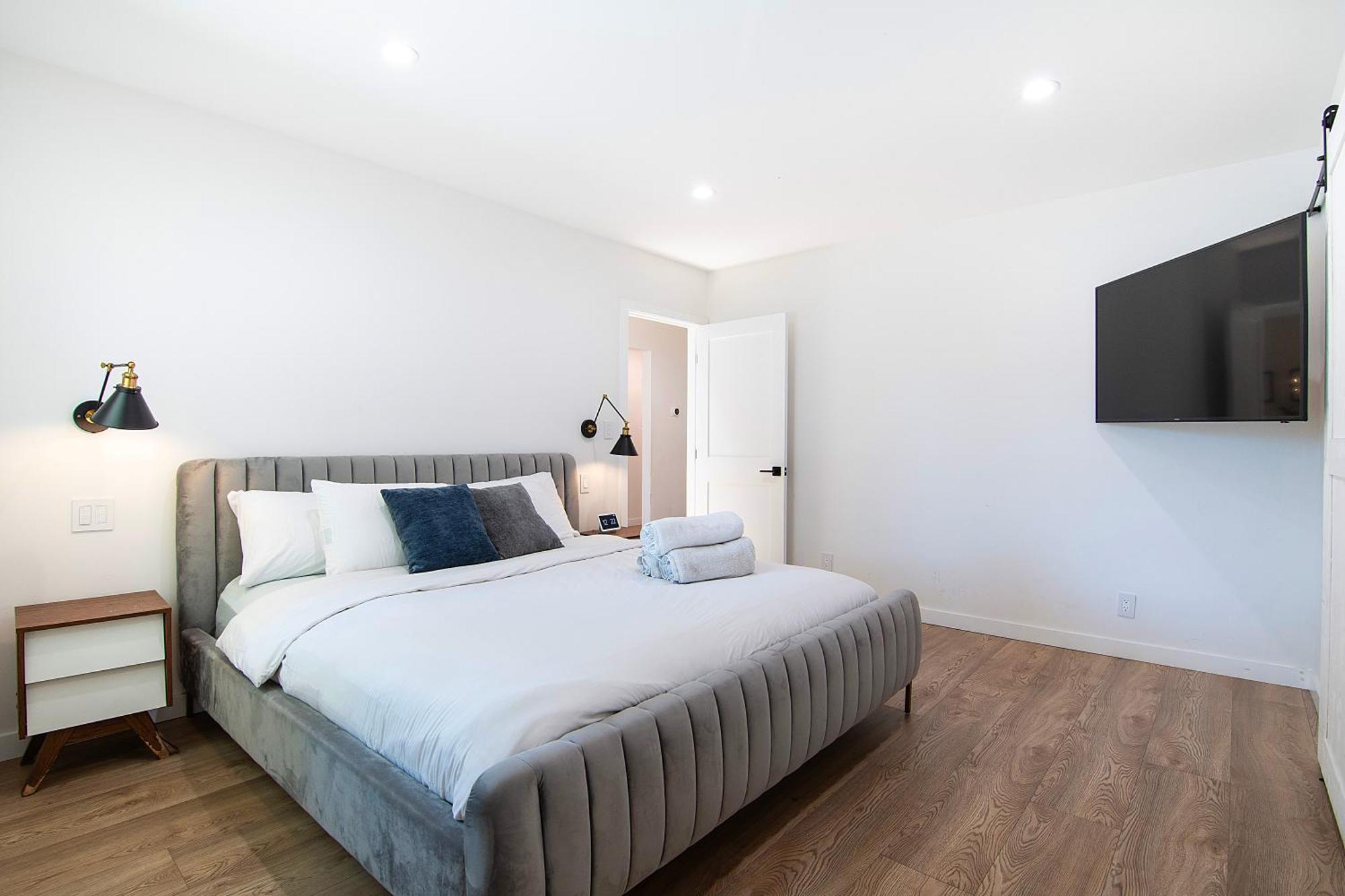 Spacious Family With Large Backyard * Los Angeles